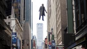 michael-keaton-birdman-flying-xlarge