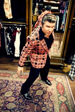 Mikelangelo-at-Antons-1-683x1024