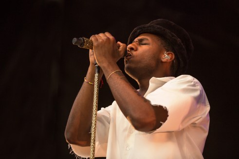 Leon Bridges @ Live In The Park 16th Jan 2019.jpg